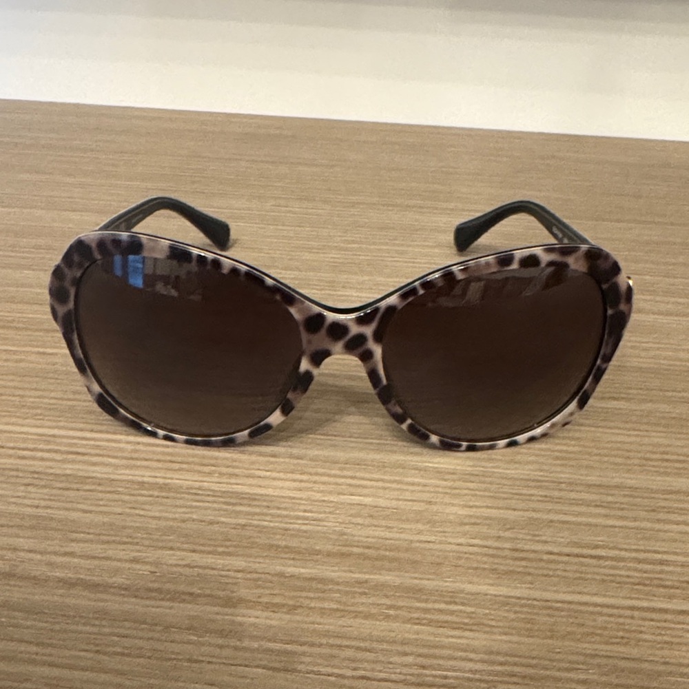 D&G 4163 Stylish Leopard Print Sunglasses